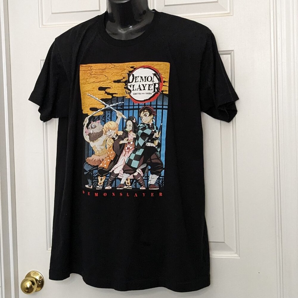 Athletic Demo Slayer 2 Lot Sweatshirt And T-Shirt Size XL